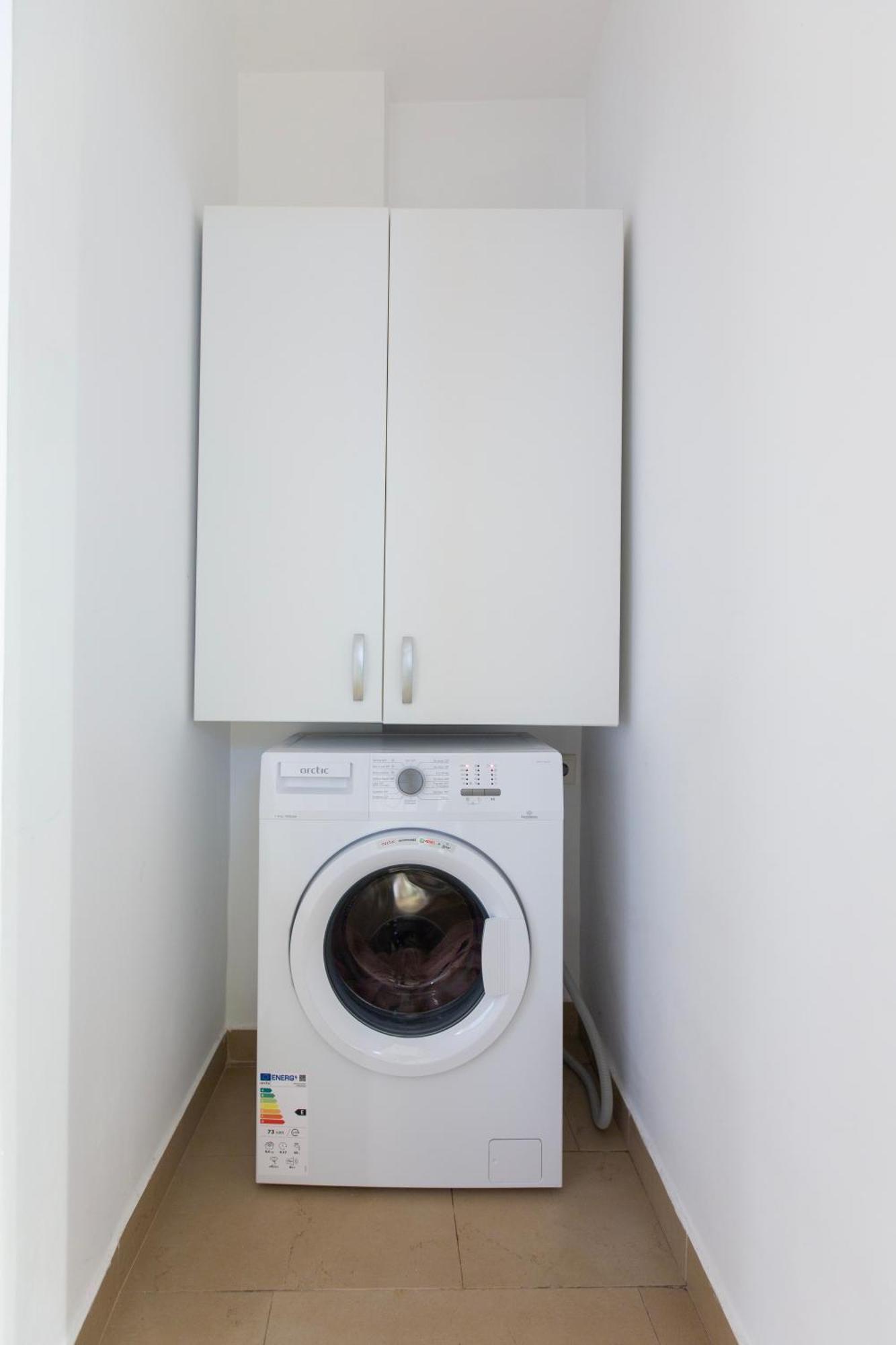 Ultracentral Hong Kong 3 Bdrm Apartment Bucareste Exterior foto
