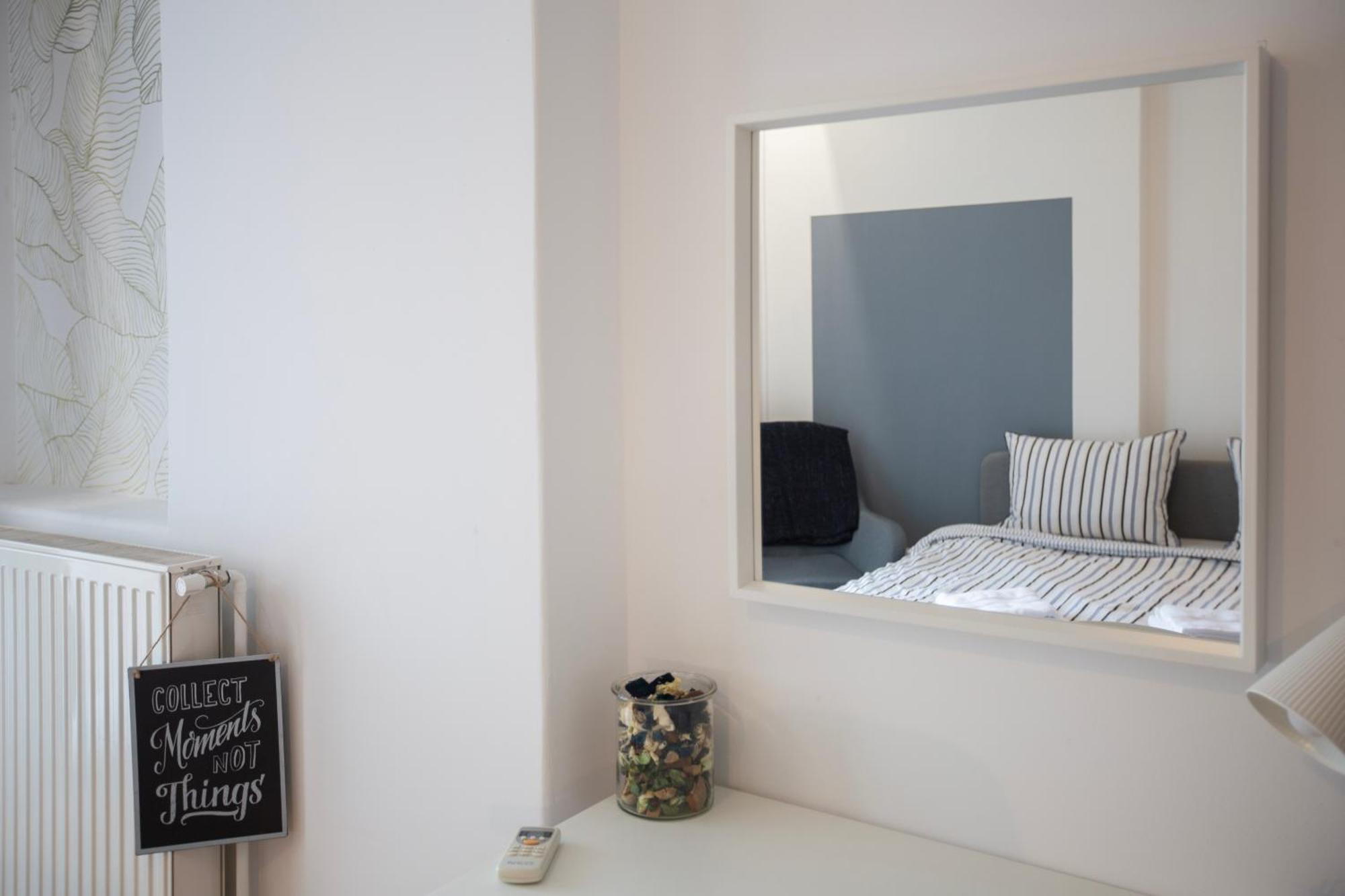 Ultracentral Hong Kong 3 Bdrm Apartment Bucareste Exterior foto